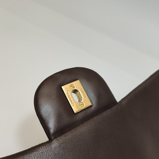 Chanel Classic Flap Jumbo Brown Lambskin Leather Single Flap Gold Hardware