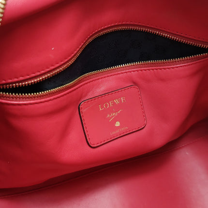 Loewe Amazona 36 Medium Red Leather Snail Lock Gold-tone Hardware