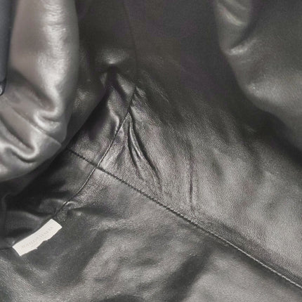 Bottega Veneta Pouch Large Intrecciato Black Calfskin Leather Clutch