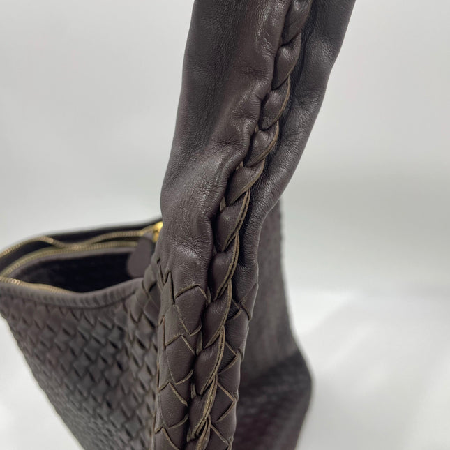 Bottega Veneta Veneta Hobo Maxi Dark Brown Lambskin Leather 52cm