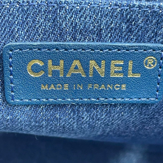 Chanel Blue Denim White Shearling Egyptian Hieroglyph Maxi Flap Bag Gold Hardware, 2019