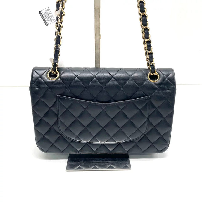Chanel Classic Flap Medium 2015 Black Lambskin Leather Gold Hardware