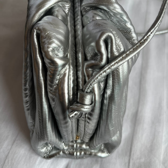 Bottega Veneta Pouch Mini Silver Leather Tree Trunk Pattern Crossbody Bag