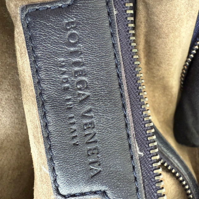 Bottega Veneta Veneta Hobo Midnight Blue Dark Navy Intrecciato Leather Bag 47cm