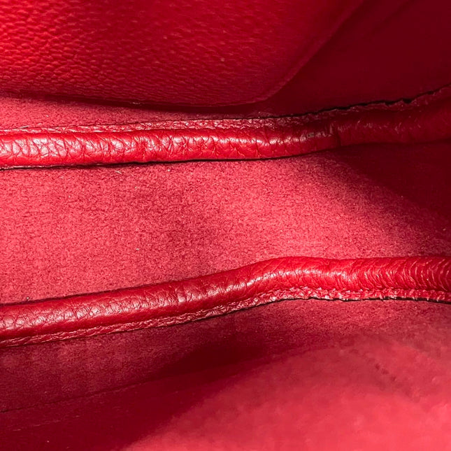Gucci Jackie 1961 Small Red Pebbled Leather Shoulder Bag