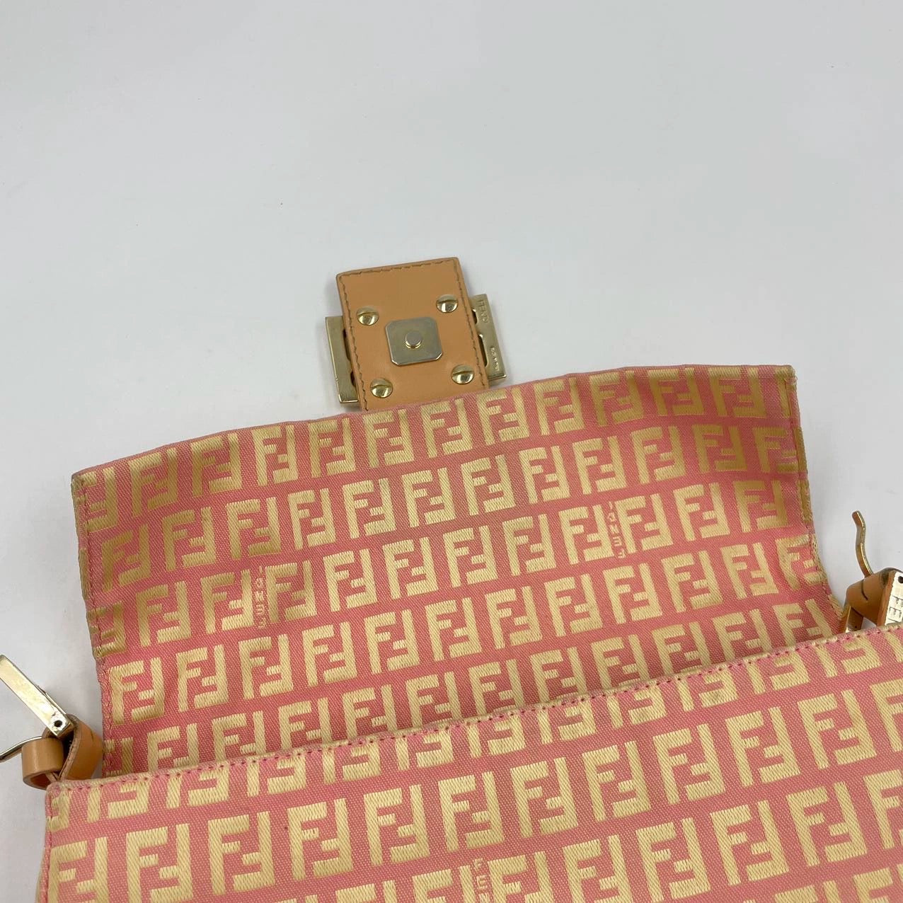 Fendi Baguette Light Pink Zucchino Print Monogram – Luxbags
