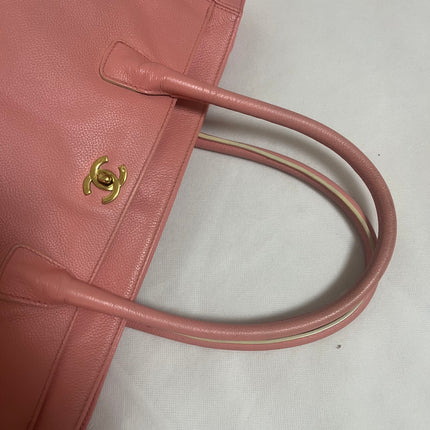 Chanel Cerf Executive Medium Pink Leather Handbag 35cm