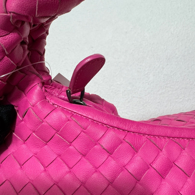 Bottega Veneta Veneta Hobo Medium Fuchsia Intrecciato Leather Bag 40cm