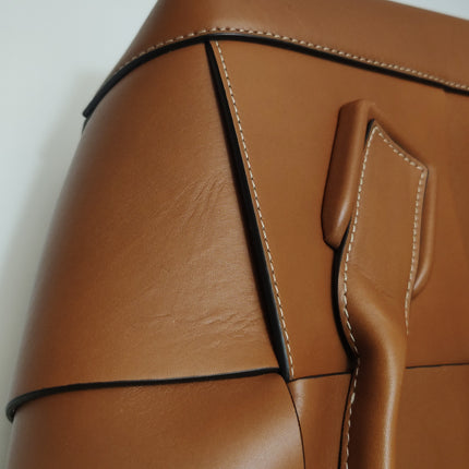 Bottega Veneta Arco Tote Bag Medium Tan Brown Leather 33