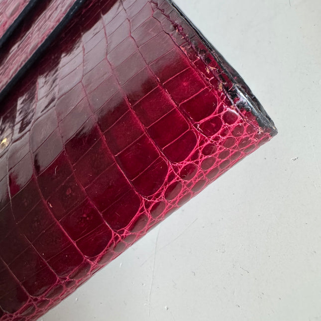 Vintage Burgundy Crocodile Leather Gold-tone Hardware Clutch Shoulder Bag