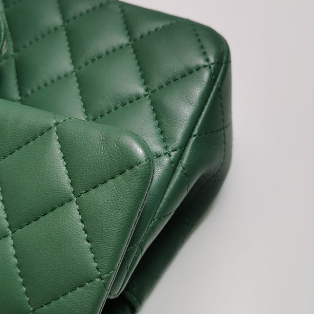 Chanel Classic Flap Mini 2019 Green Lambskin Leather Silver Hardware