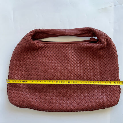 Bottega Veneta Veneta Hobo Medium Brick Red Intrecciato Leather Bag 47cm