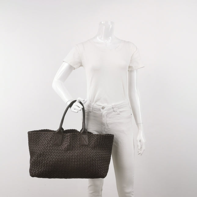 Bottega Veneta Cabat Tote Intreccio Leather Milk Chocolate Brown 40cm