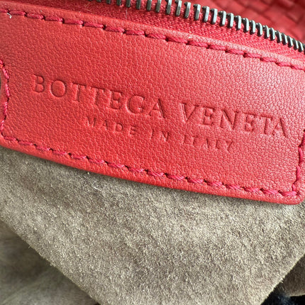 Bottega Veneta Veneta Hobo Maxi Dark Red Leather 51cm