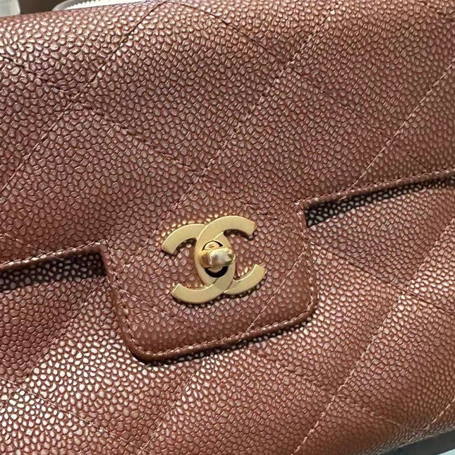 Chanel Vintage Medium Iridescent Brown Caviar Leather Shoulder Bag Gold Hardware