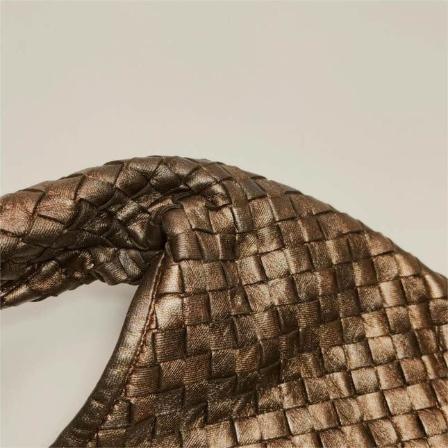 Sold Bottega Veneta Veneta Hobo Metallic Copper Leather Medium 38.5