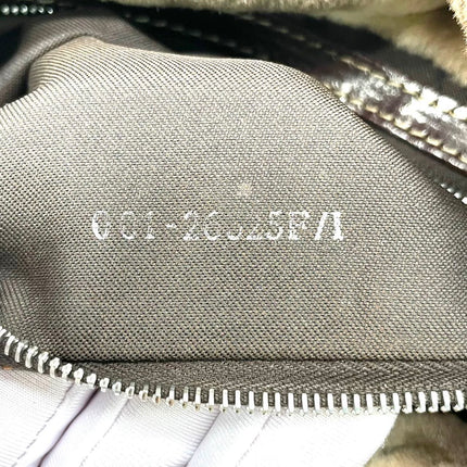 Fendi Mamma Baguette Brown Beige Soft Fur Shoulder Bag