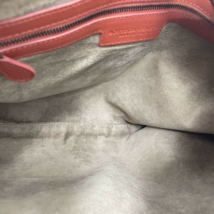 Bottega Veneta Veneta Hobo Medium Brick Red Intrecciato Leather Bag 47cm