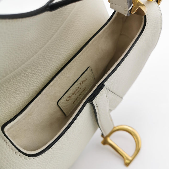 Dior Saddle bag white grain leather mini size