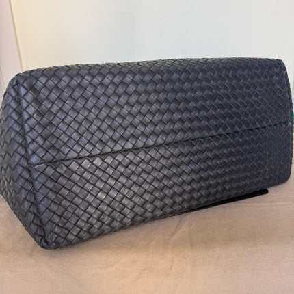 Bottega Veneta Cabat Large Intreccio Leather Tote Bag Black 45cm