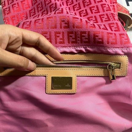 Sold Fendi Mamma Baguette Pink Zucchino print