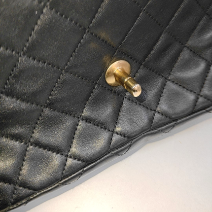 Chanel Classic Flap Medium Black Lambskin Leather Valentine Marine Charms