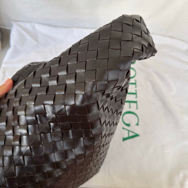 Bottega Veneta Hop Large Leather Fondant Chocolate Brown Hobo Bag