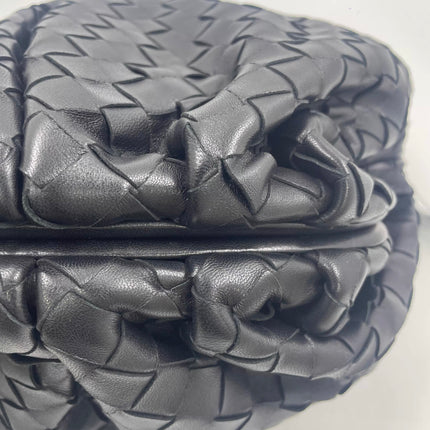 Bottega Veneta Pouch Large Intrecciato Black Calfskin Leather Clutch