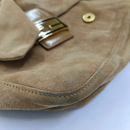 Fendi Mamma Baguette Large Brown Suede Leather Zipper Opening