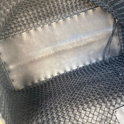 Bottega Veneta Cabat Large Intreccio Leather Tote Bag Black 45cm