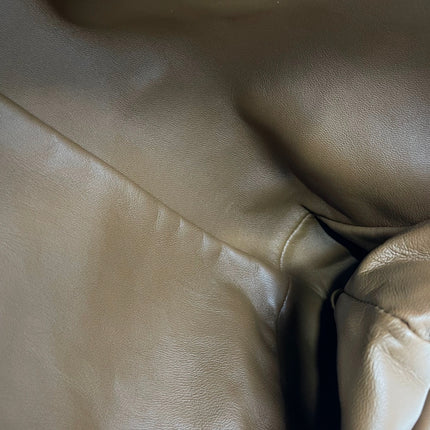 Bottega Veneta Pouch Large Intrecciato Milk Chocolate Brown Calfskin Leather