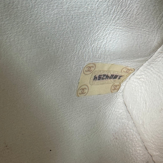 Chanel Diana CC Flap Bag Small Vintage White Lambskin Leather with 24k Gold HW, 1989-1991