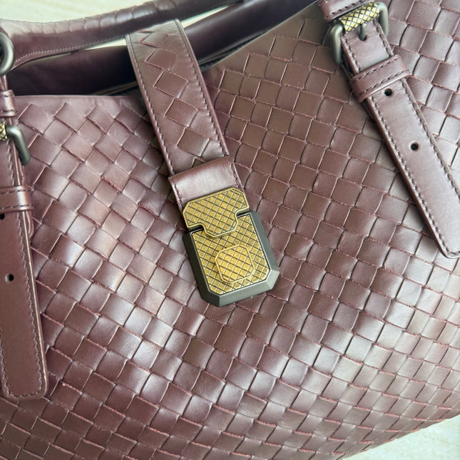 Bottega Veneta Roma Burgundy Intrecciato Nappa Leather Large 35cm