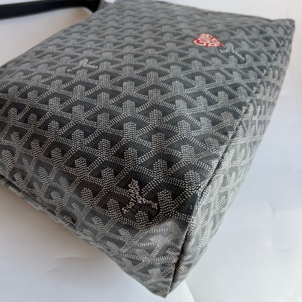 Goyard Bohème Hobo Shoulder Bag Grey 2023
