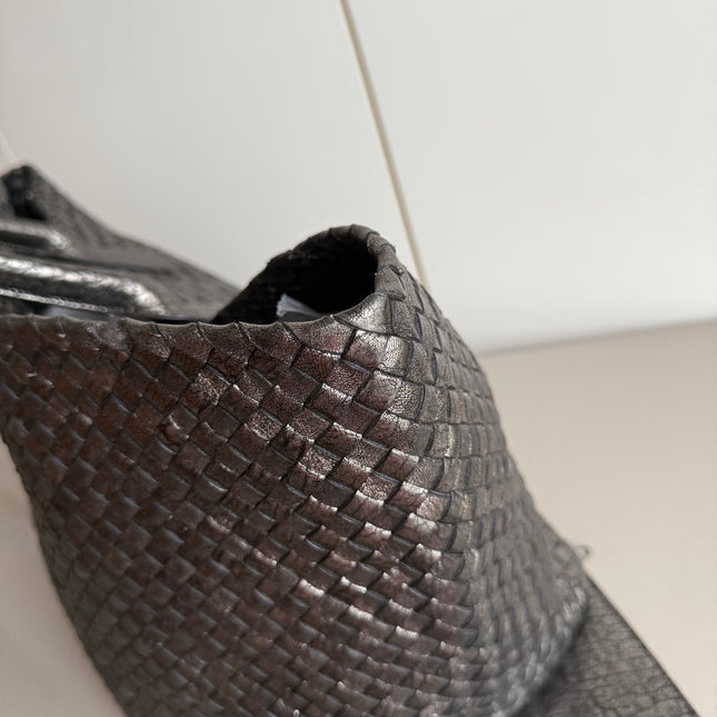 Bottega Veneta Cabat Maxi Intreccio Leather Tote Bag Metallic 50cm