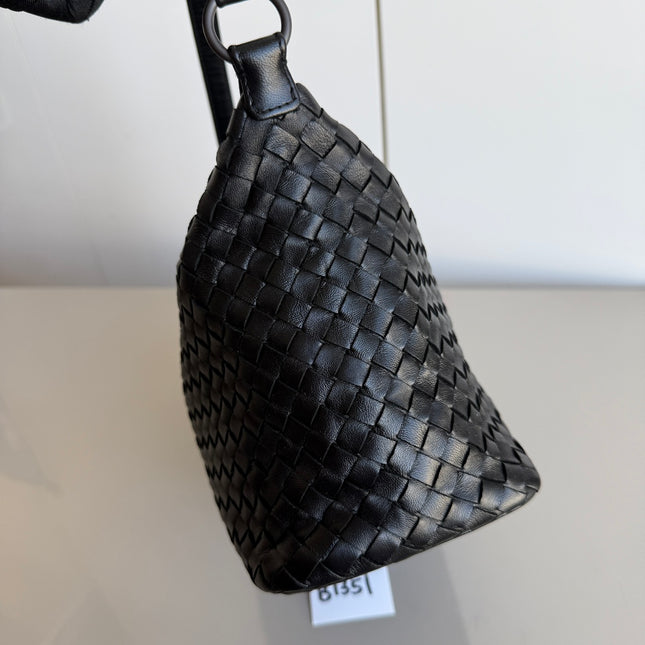 Sold Bottega Veneta Sloane Shoulder Bag Black Small 25cm