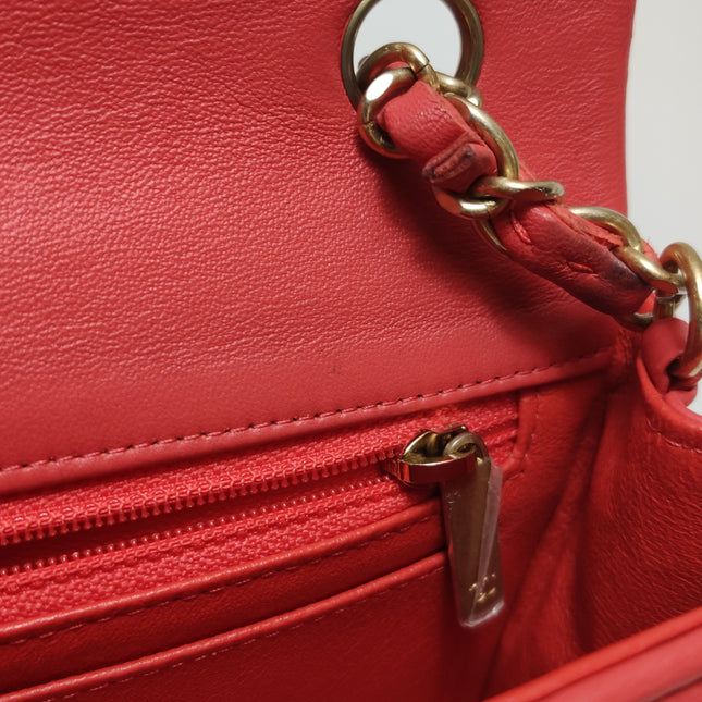Chanel Classic Flap Mini 2019 Red Lambskin Leather Gold Hardware