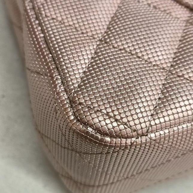 Chanel Classic Flap Medium 2016 Pink Metallic Pixel Effect Calfskin Leather