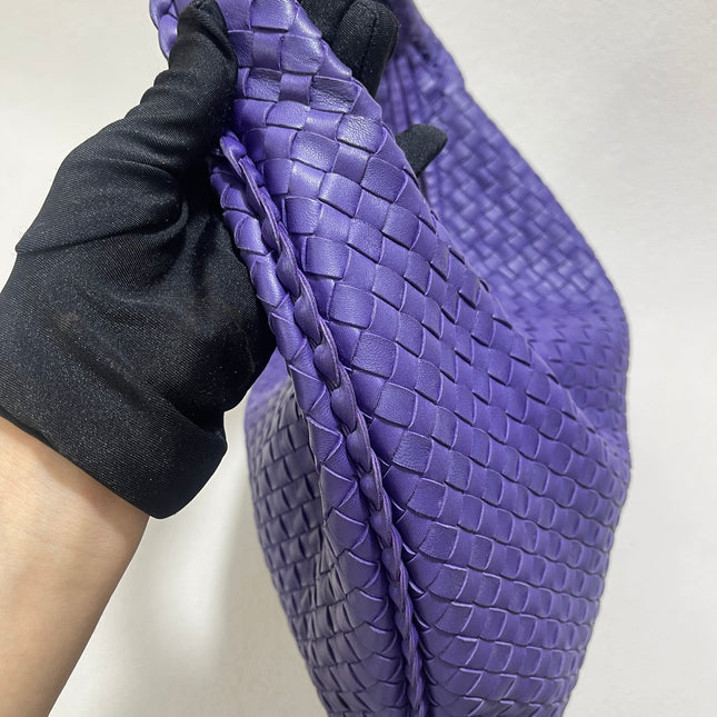 Sold Bottega Veneta Hobo Bag Large Leather Purple 47cm