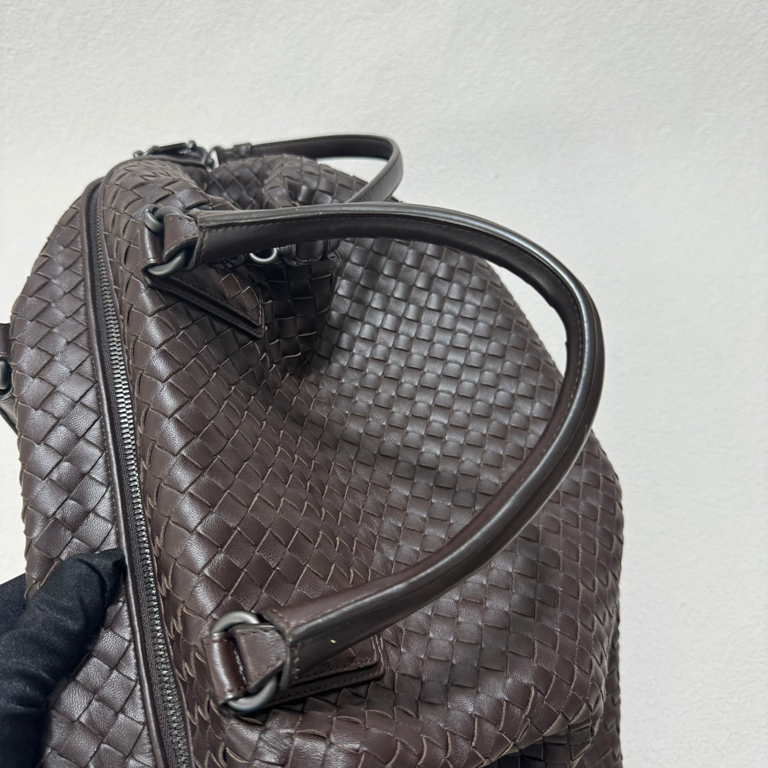 Sold Bottega Veneta Maxi Convertible Tote Bag Dark Chocolate Brown Leather Two-way Carry 50cm