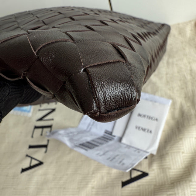 Bottega Veneta Hop Hobo Small Medium Leather Chocolate Brown 46cm