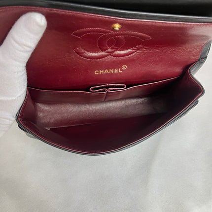 Chanel Classic Flap Vintage Medium Black Lambskin Leather 24k Gold Hardware 1994-1996
