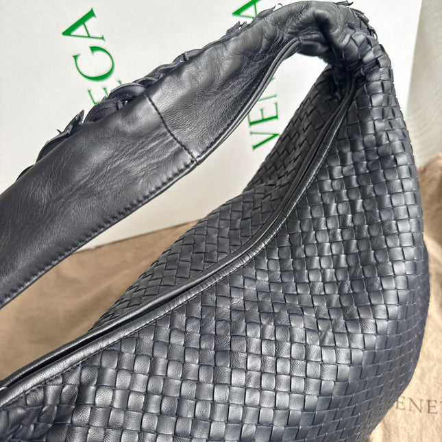 Bottega Veneta Hobo Maxi Midnight Navy Black leather 50cm