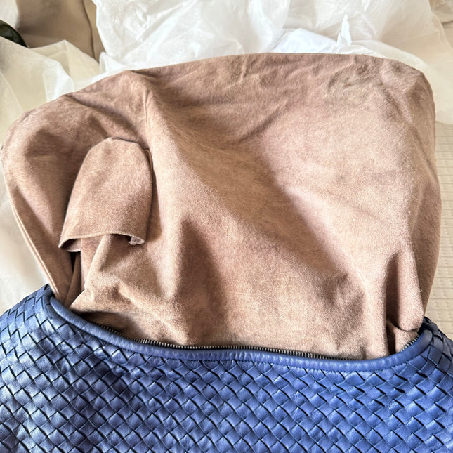 Bottega Veneta Veneta Hobo Large Navy Intrecciato Leather Bag 48cm