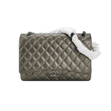 Chanel Classic Flap Maxi Metallic Lambskin Leather Double Flap Sliver Hardware 2013-14