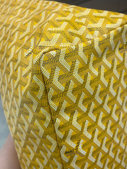 Goyard Bunny Saint Louis PM Medium Tote Yellow Special Collection Rabbit 2021