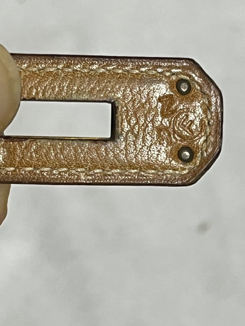 Hermes Kelly 32 Retourne 1976 Gold Box Leather Gold Hardware