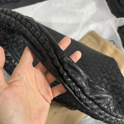 Bottega Veneta Veneta Intrecciato Hobo Bag Large Black Lambskin leather 48cm