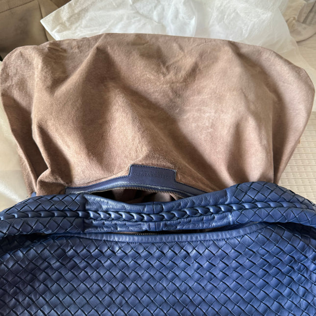 Bottega Veneta Veneta Hobo Large Navy Intrecciato Leather Bag 48cm