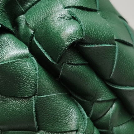 Bottega Veneta Pouch Large Intrecciato Dark Green Calfskin Leather Clutch